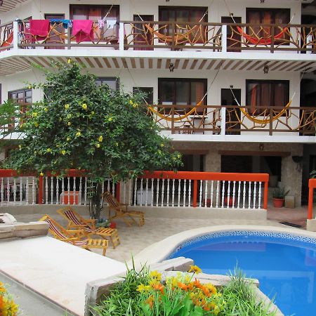 Hostal Pakaloro Montañita 外观 照片